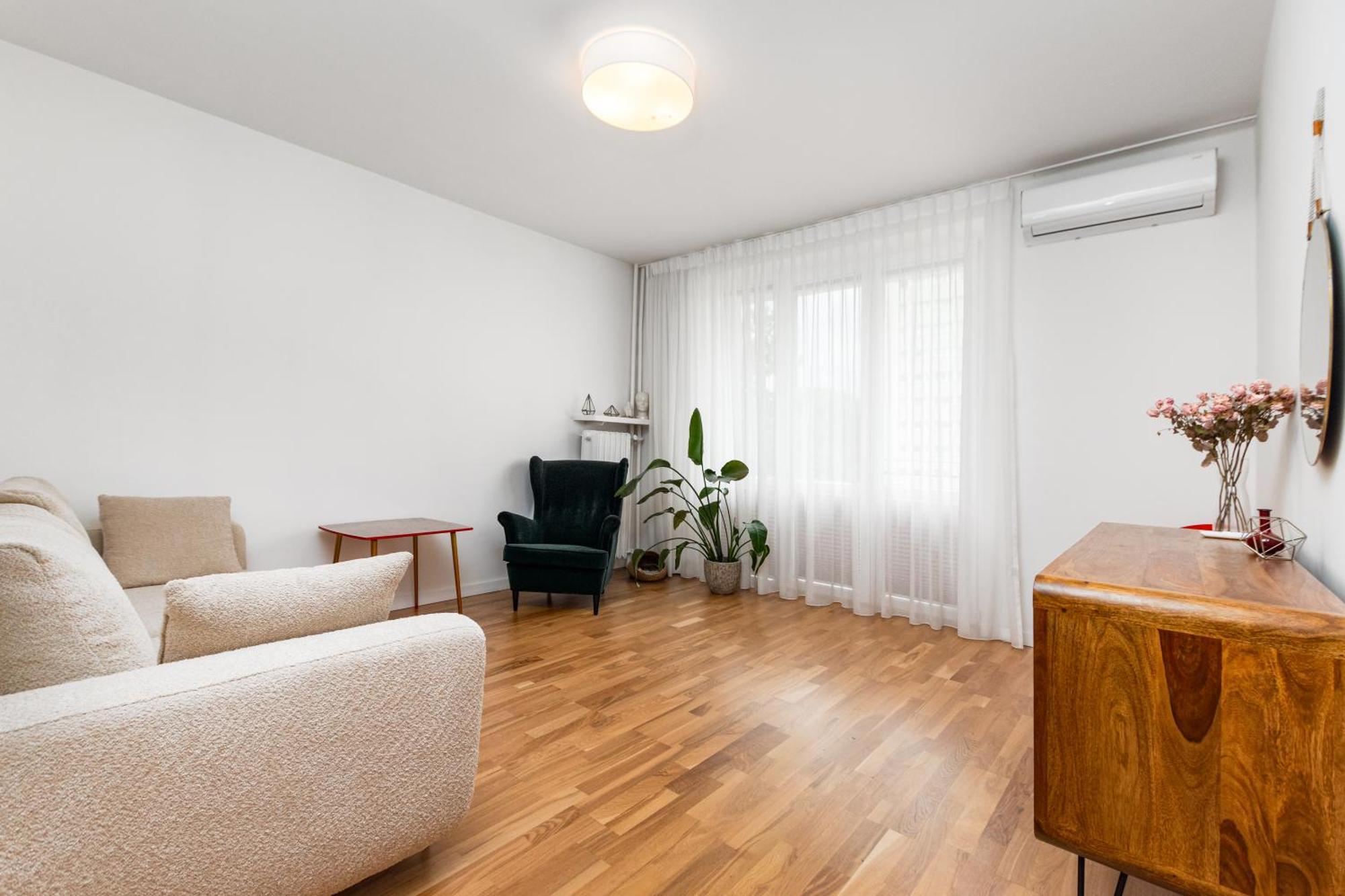 Aleja Stanow Zjednoczonych 21 By Homeprime Varsovie Extérieur photo